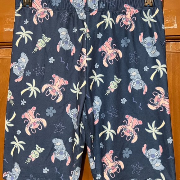 Disney Kids Stitch Shorts, Medium 7/8 - Picture 1 of 2